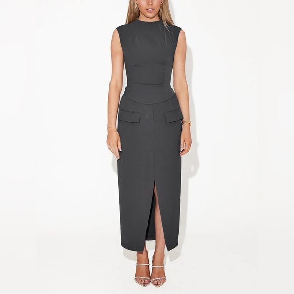 Commense Solid Stand Collar Tank Top - Picture 3 of 11